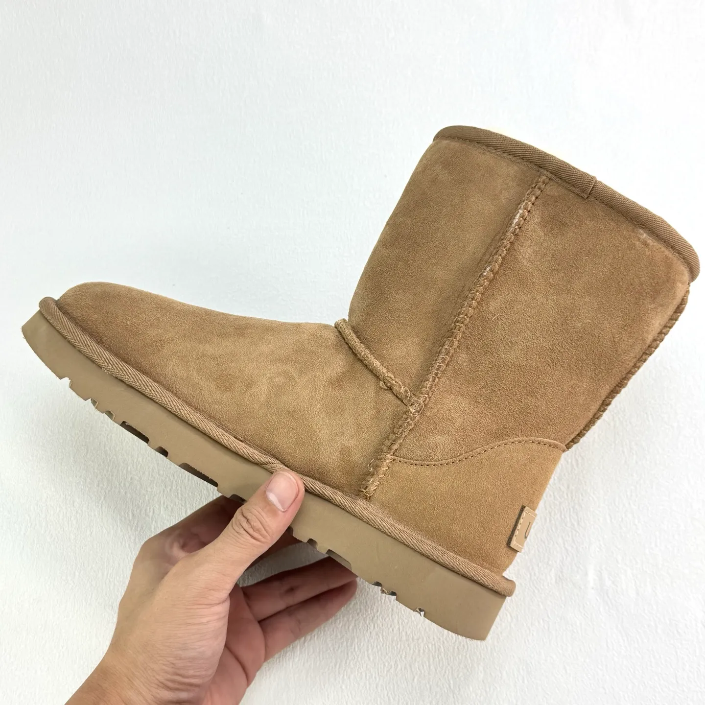 Self-pickup 💰440 UGG 6223 mid-top straight classic style Longfeng fur integrated Size 35 36 37 38 39 40